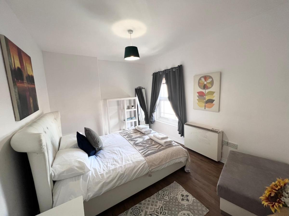 Yeovil Inn Eksteriør bilde